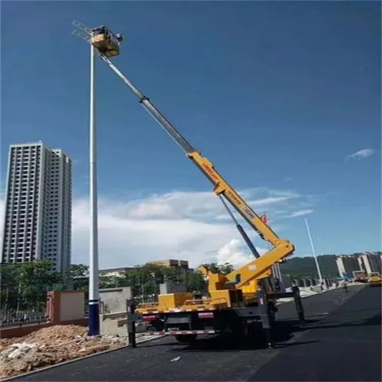 长葛维修路灯的曲臂升降车出租