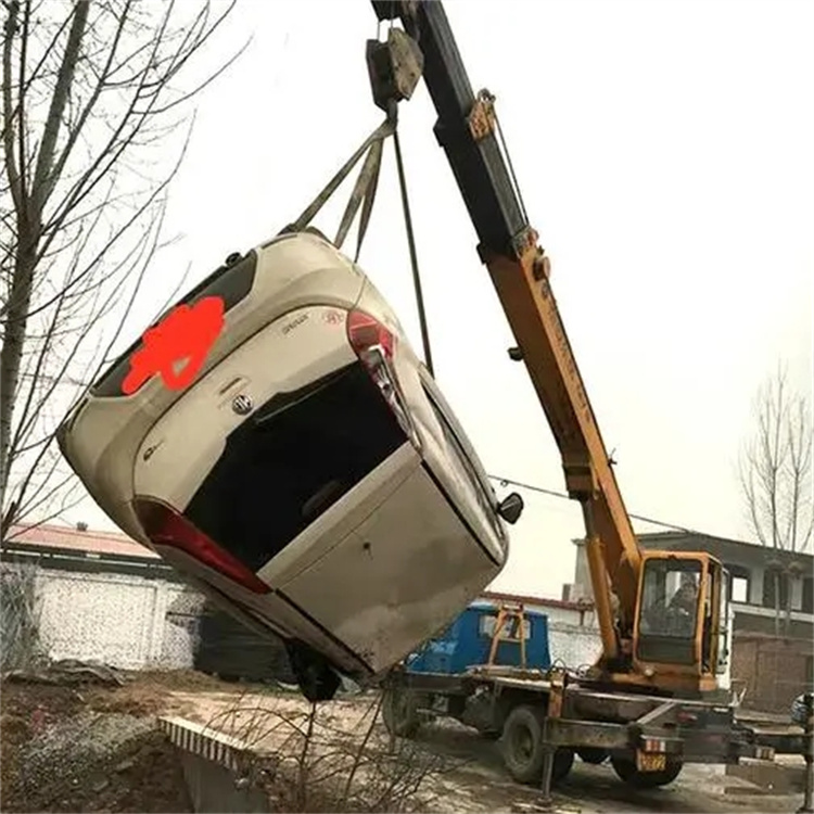 长葛随时待命，吊车24小时道路救援服务全解析